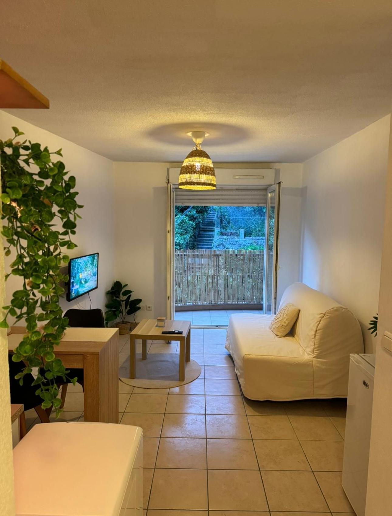 Studio Confortable Avec Vue Nice Exterior photo